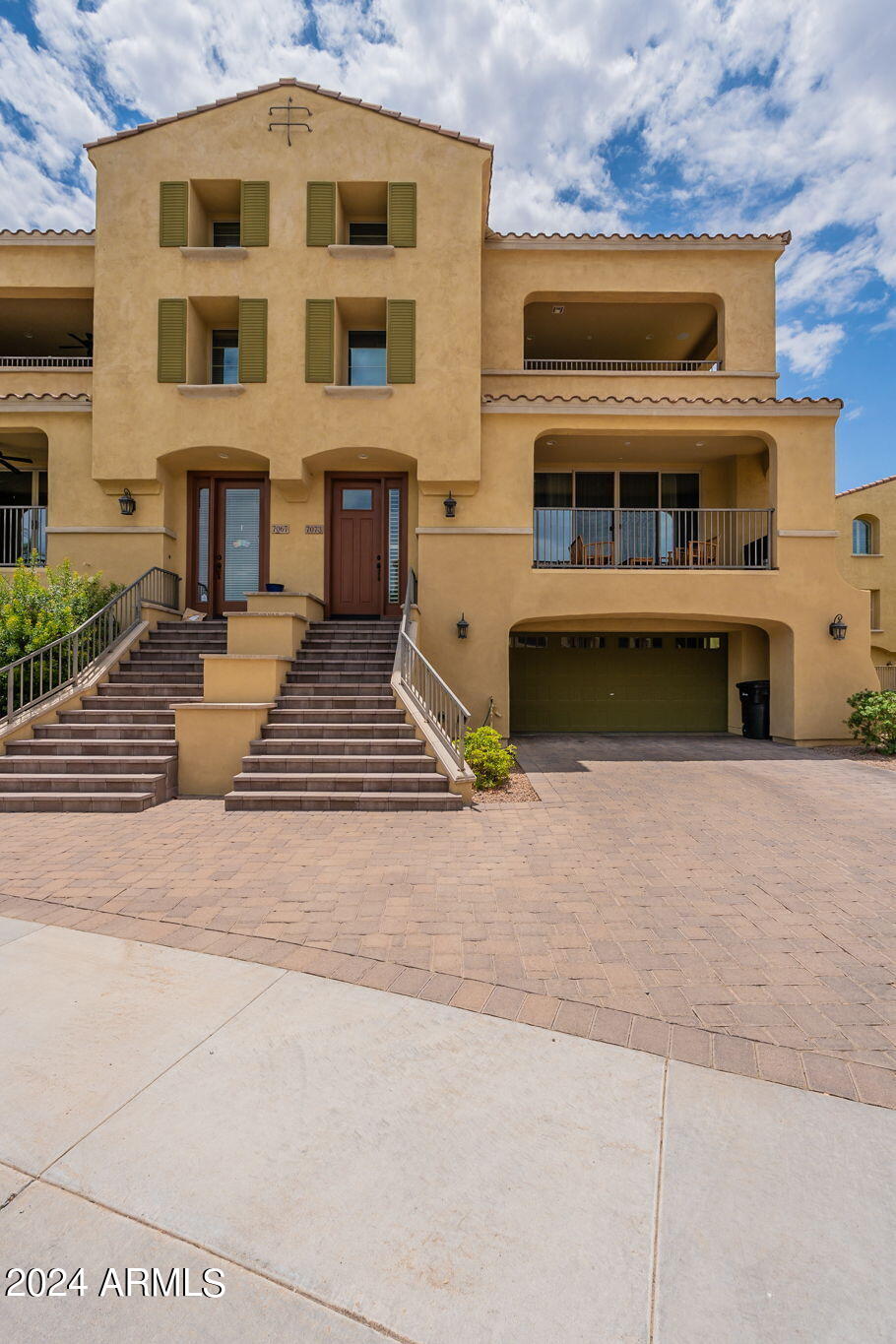 7073 W LINDA Lane