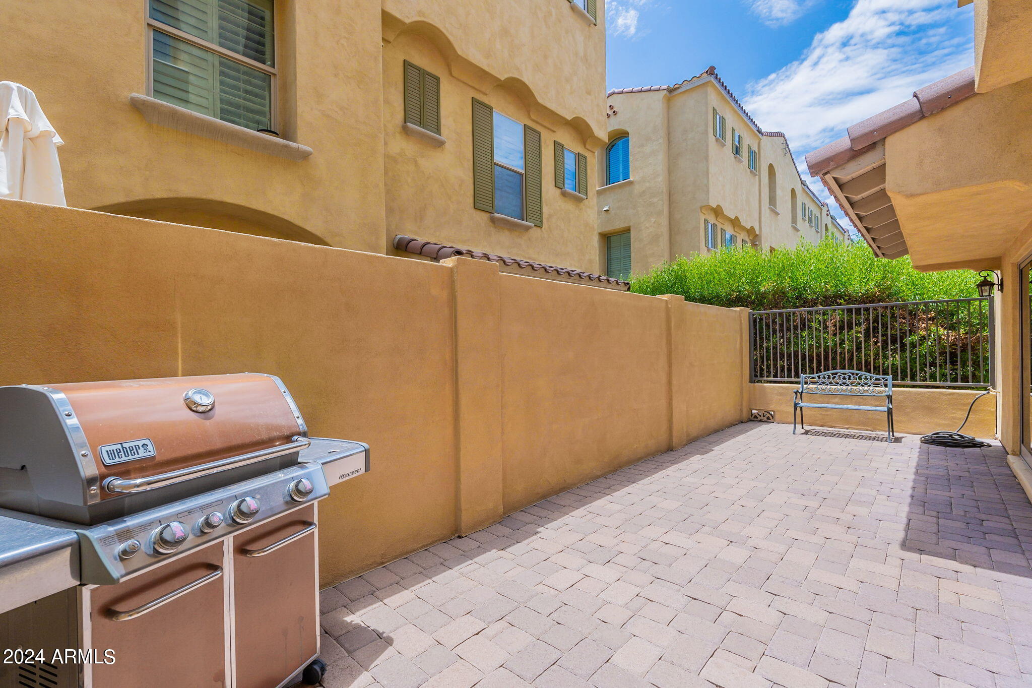 7073 W LINDA Lane
