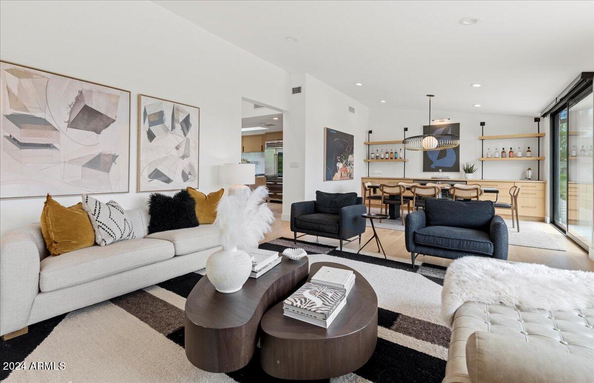 6340 E CALLE DEL NORTE