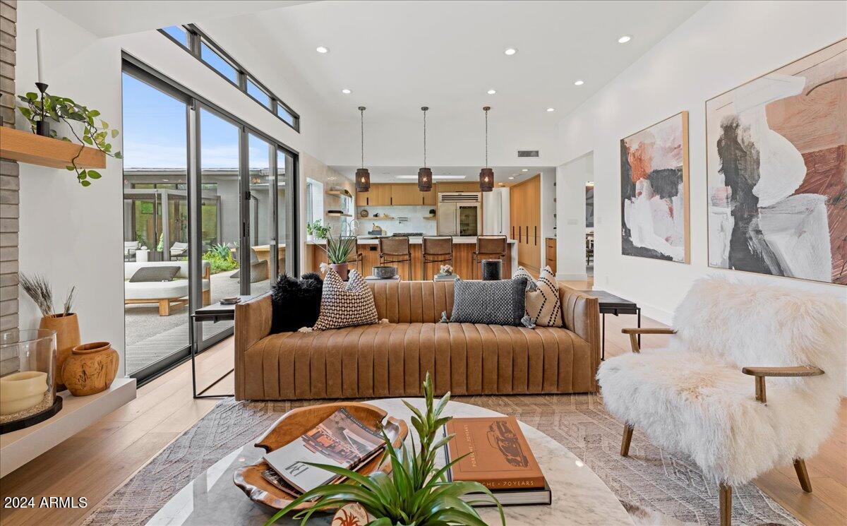 6340 E CALLE DEL NORTE