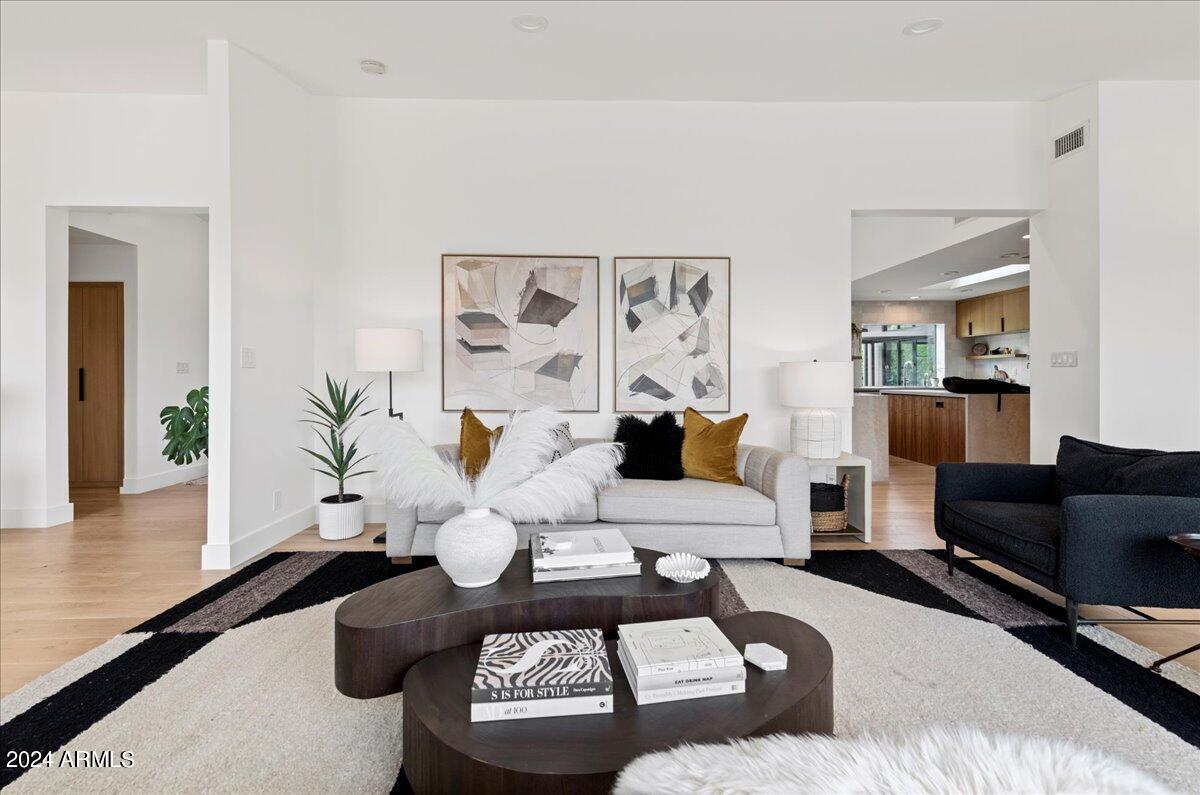 6340 E CALLE DEL NORTE