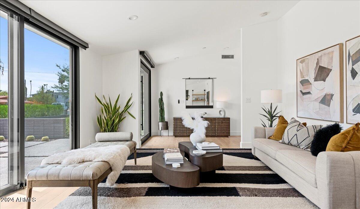 6340 E CALLE DEL NORTE