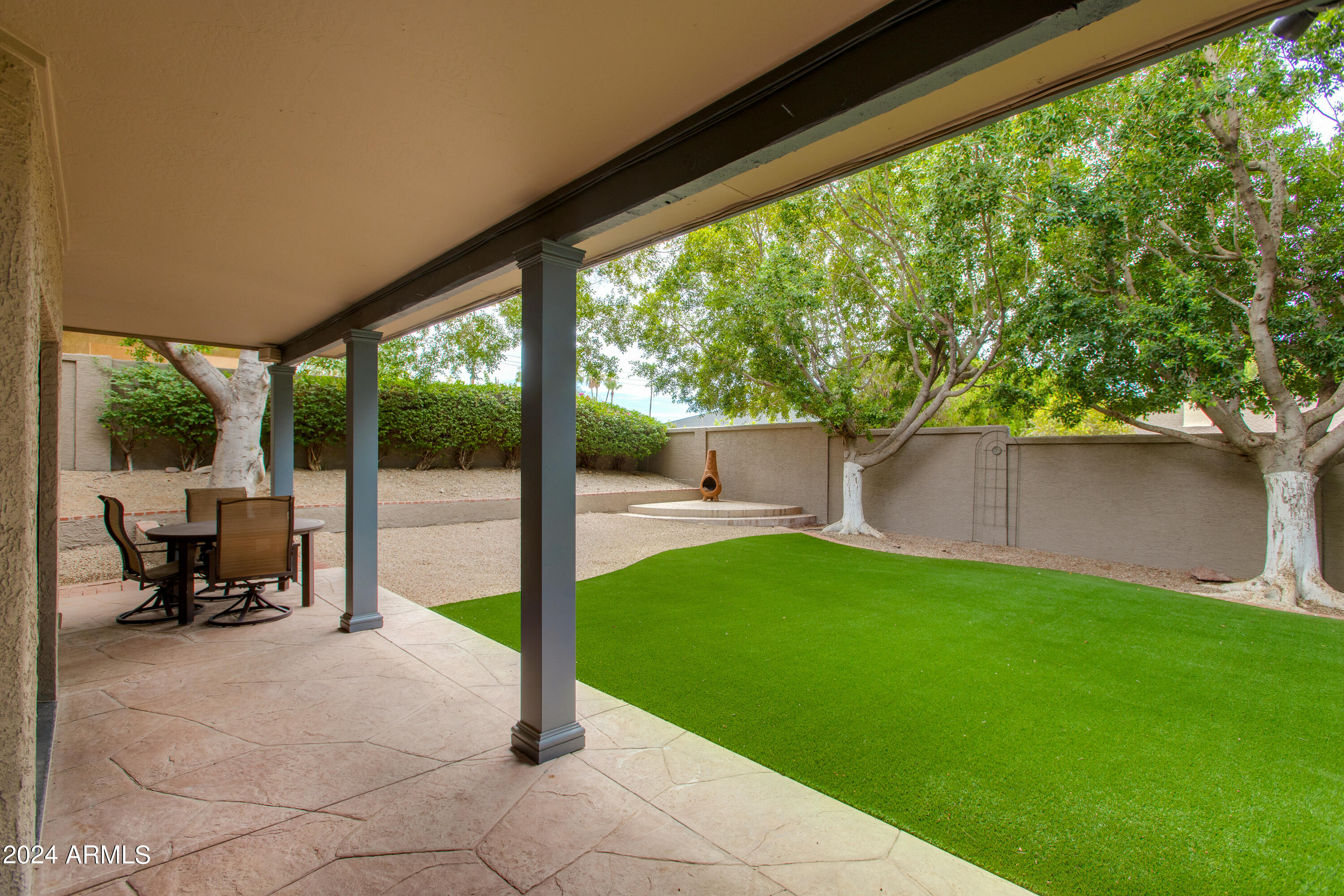 1067 E SEMINOLE Drive