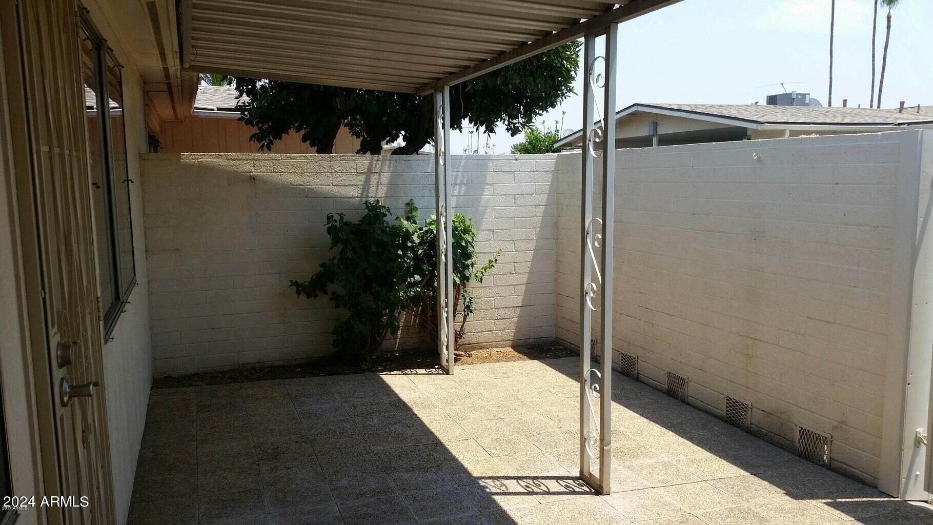 10929 W SANTA FE Drive