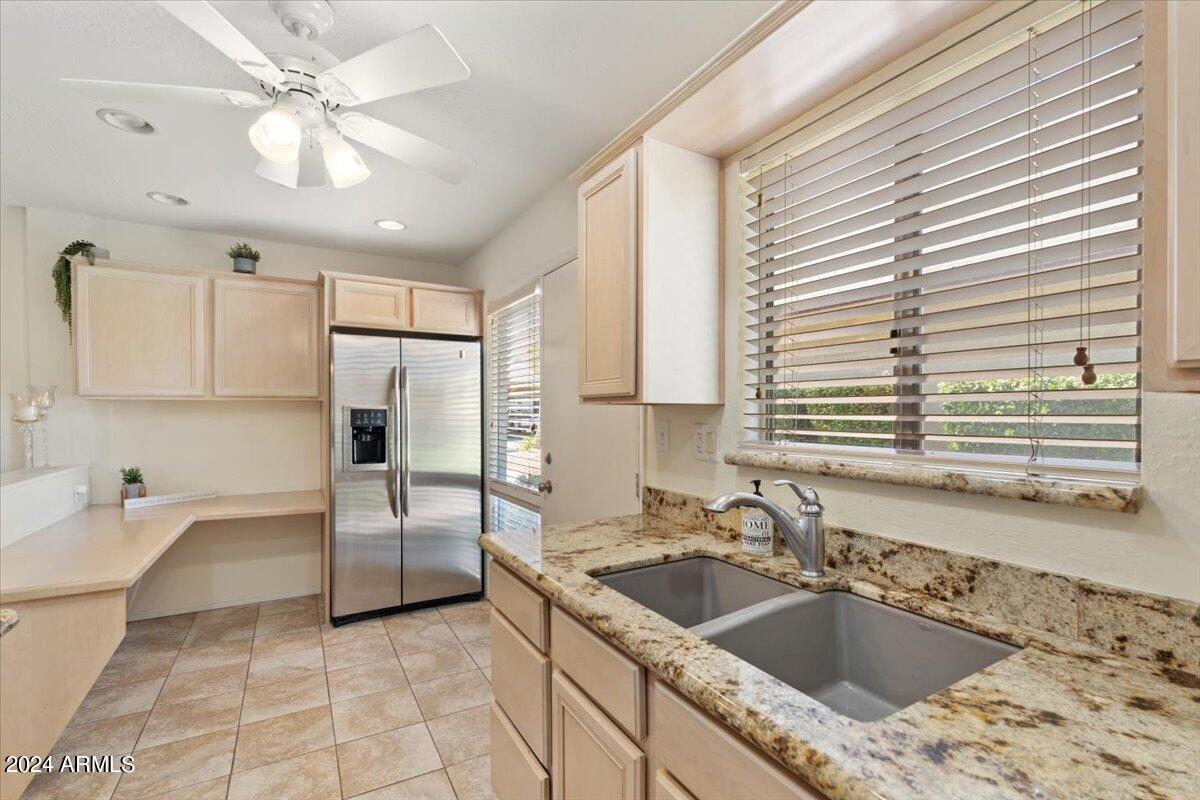 4620 N 68TH Street, 163