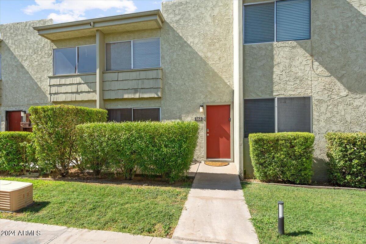 4620 N 68TH Street, 163