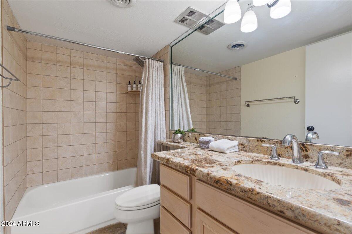 4620 N 68TH Street, 163