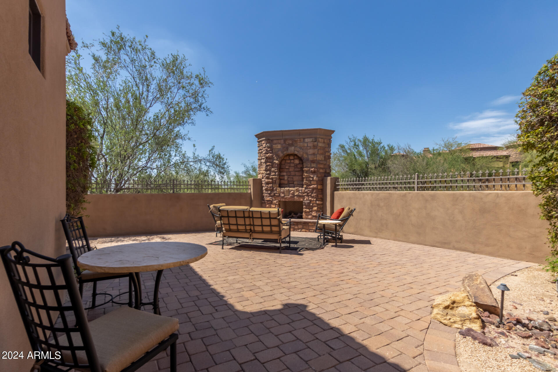 8157 E SIERRA MORENA Street