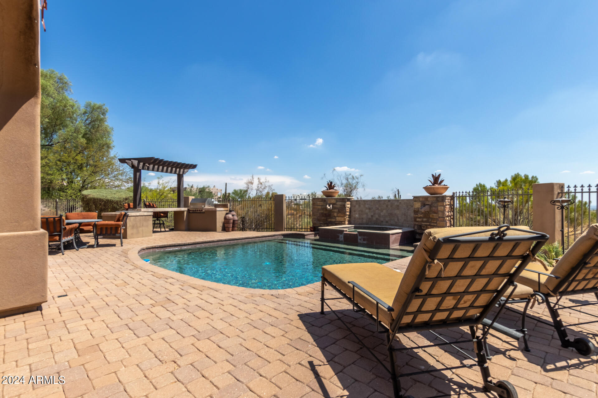 8157 E SIERRA MORENA Street