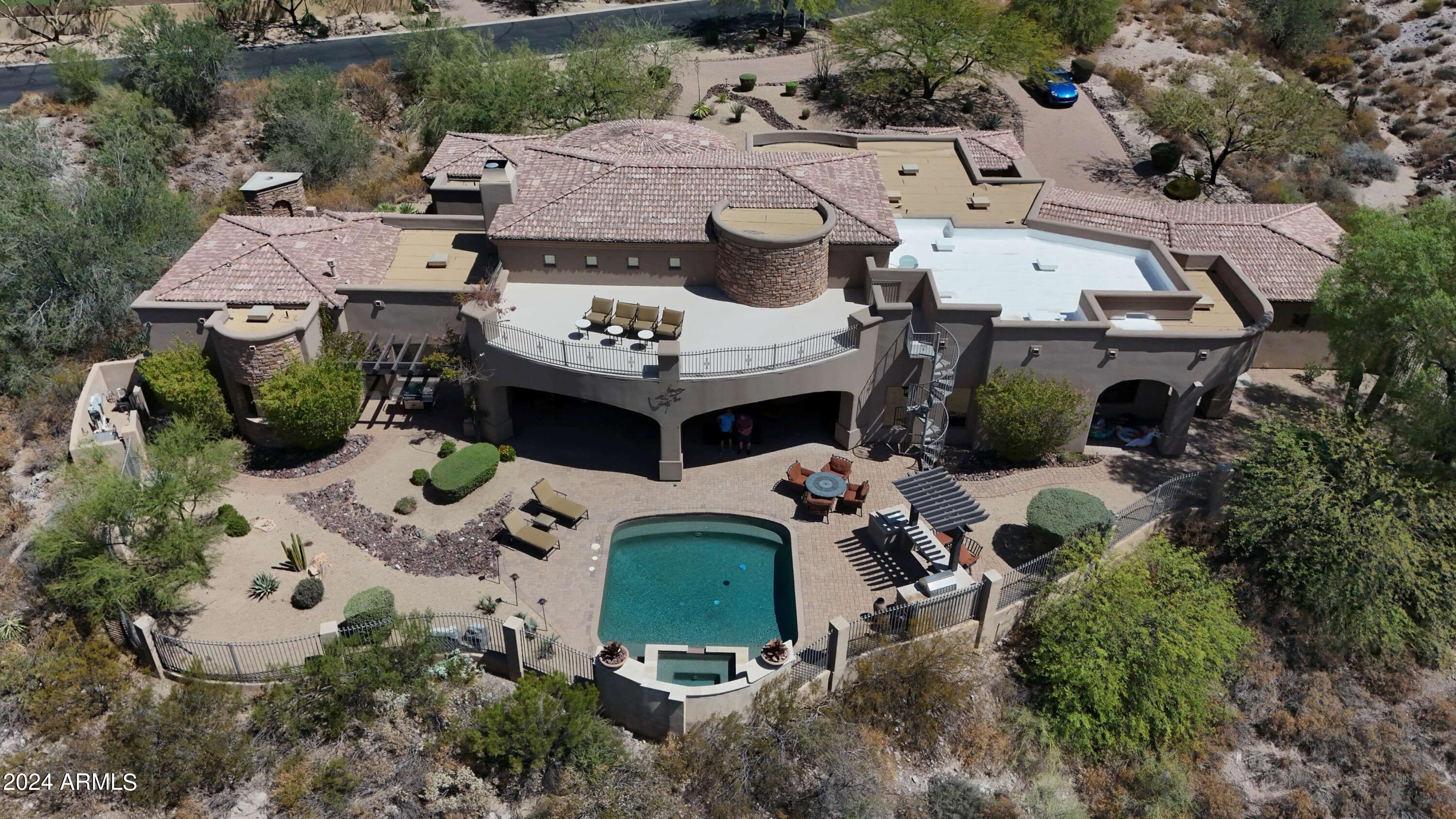 8157 E SIERRA MORENA Street