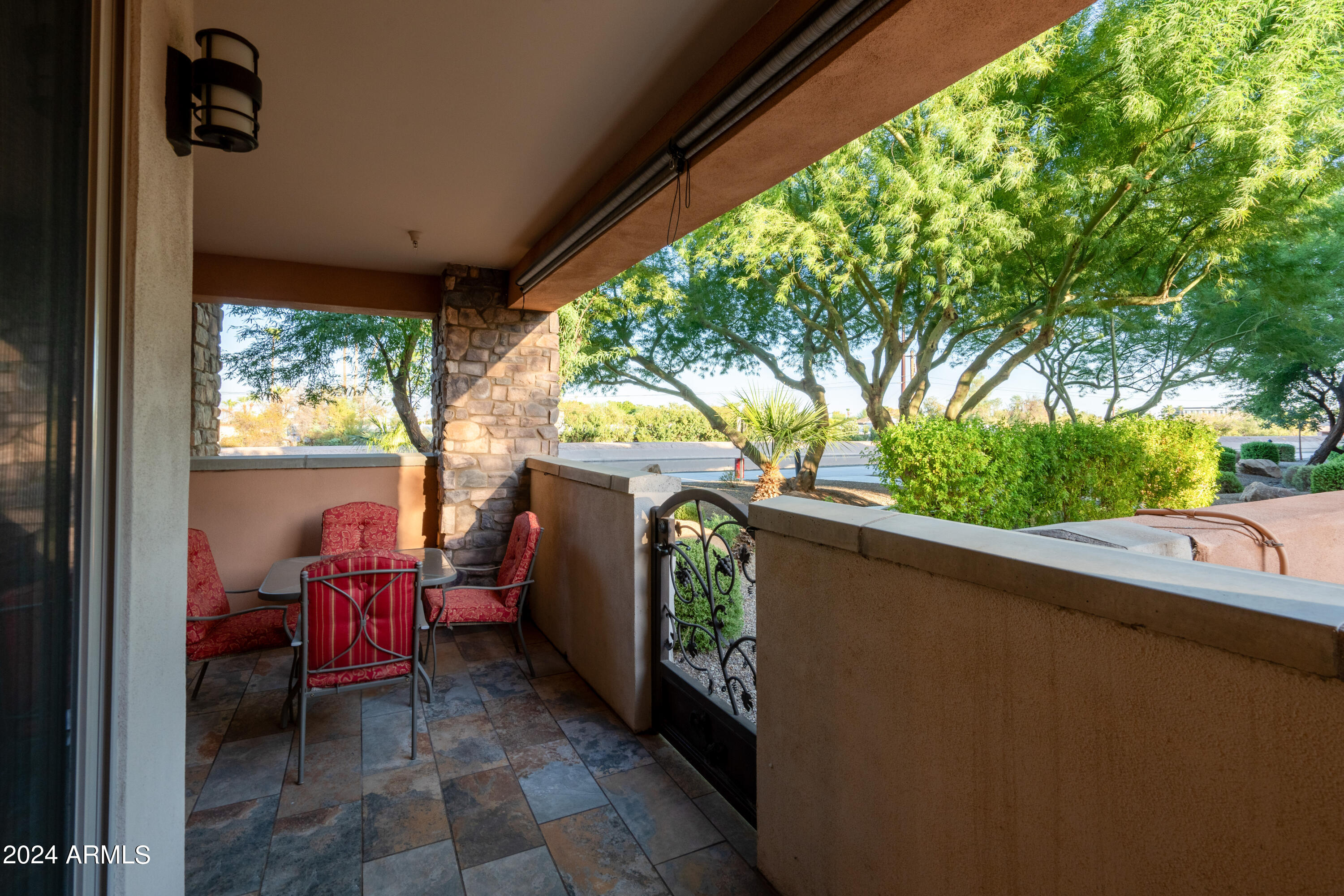 4909 N WOODMERE FAIRWAY 1012