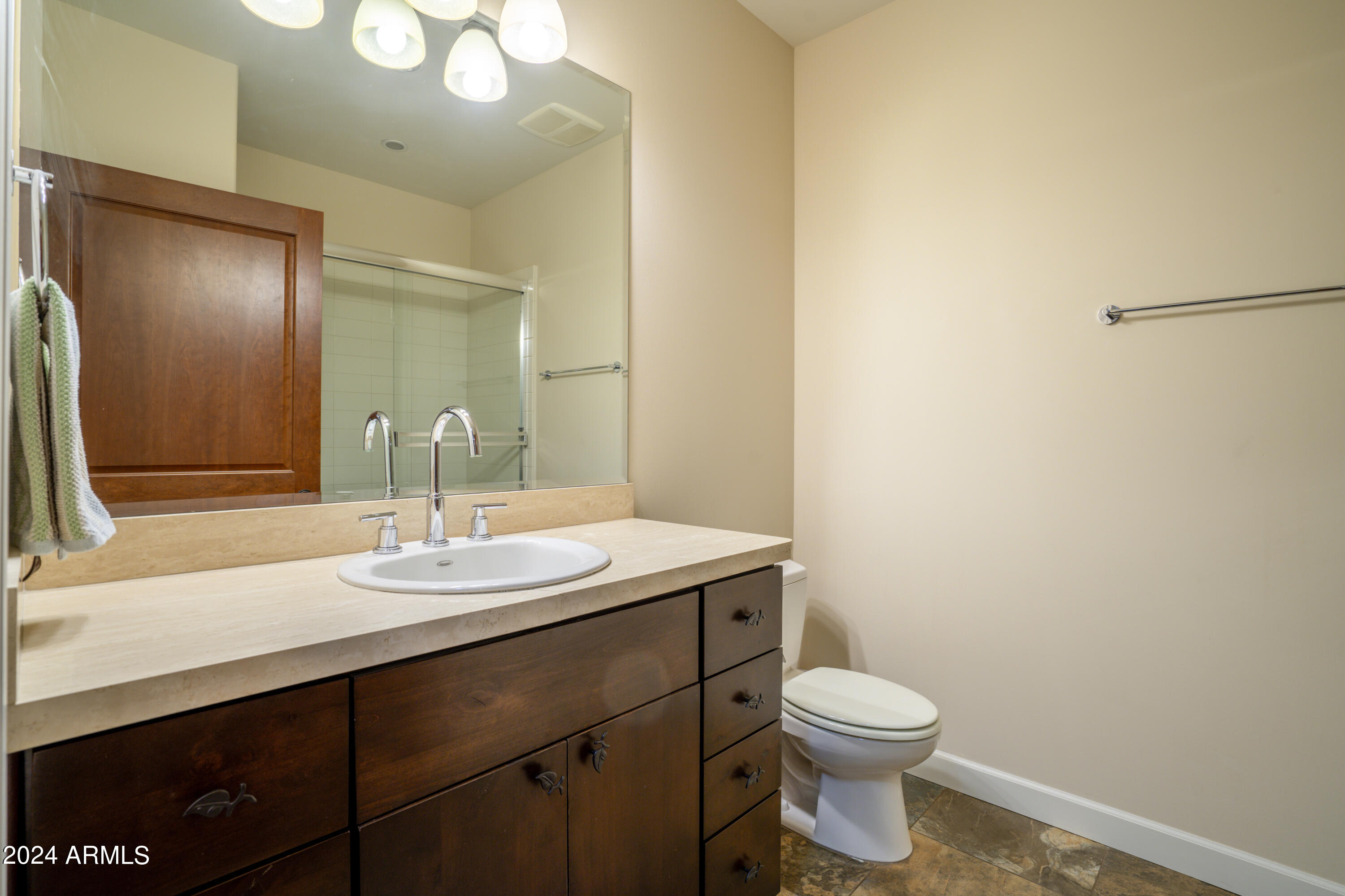4909 N WOODMERE FAIRWAY 1012