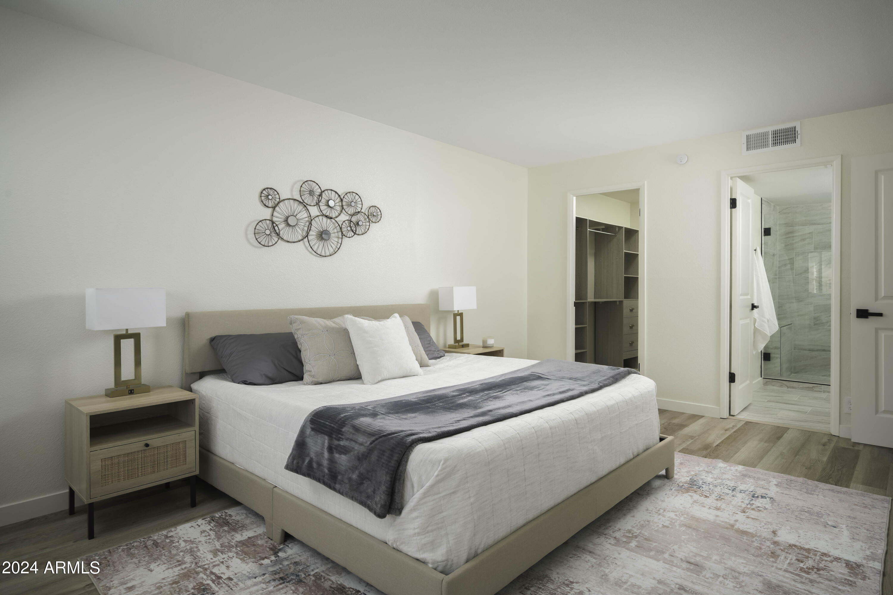 7920 E CAMELBACK Road 101