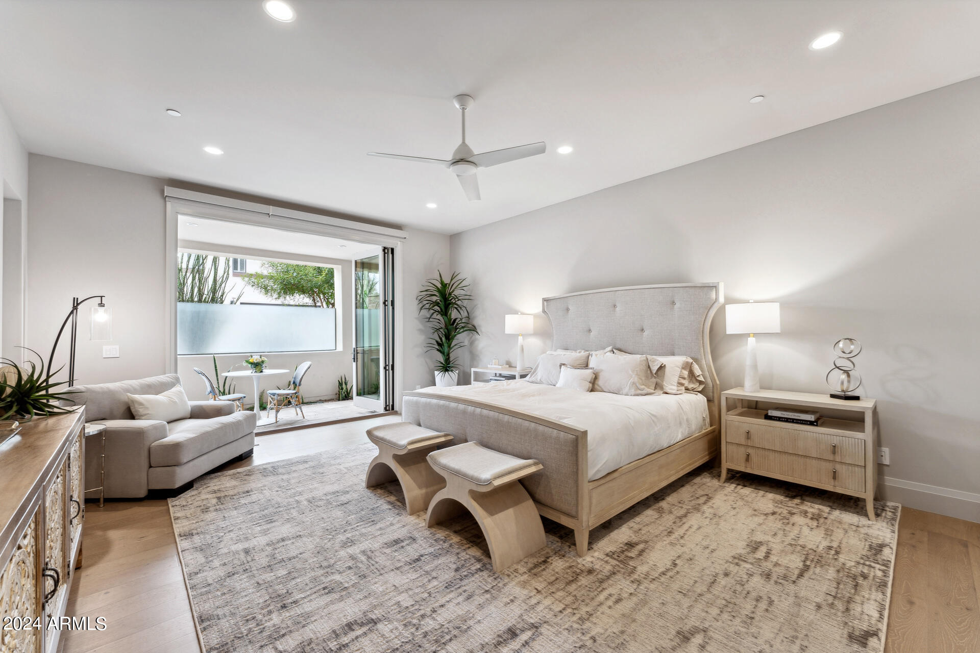 5587 E EDWARD Lane