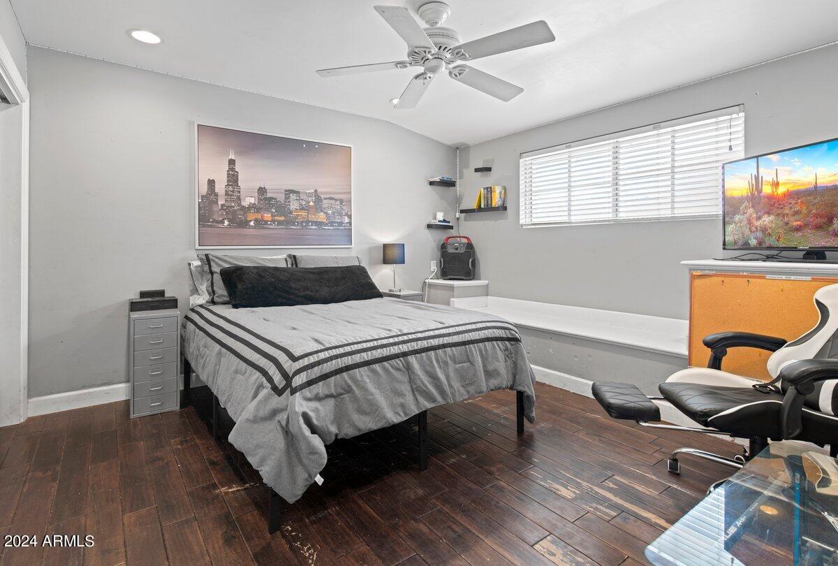 4602 E CALLE DEL MEDIO