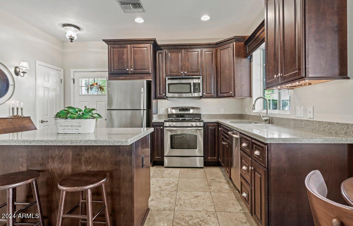 4602 E CALLE DEL MEDIO