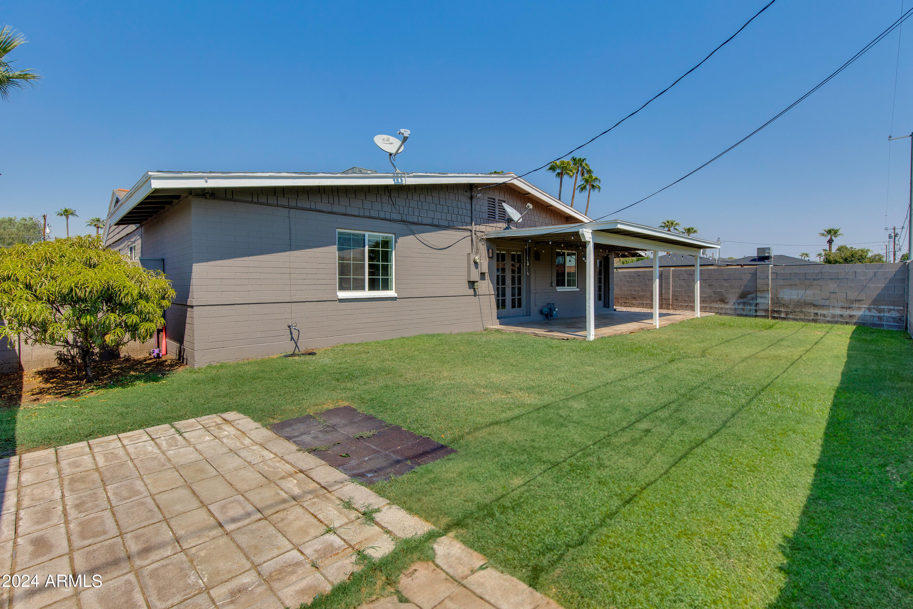821 E CAVALIER Drive