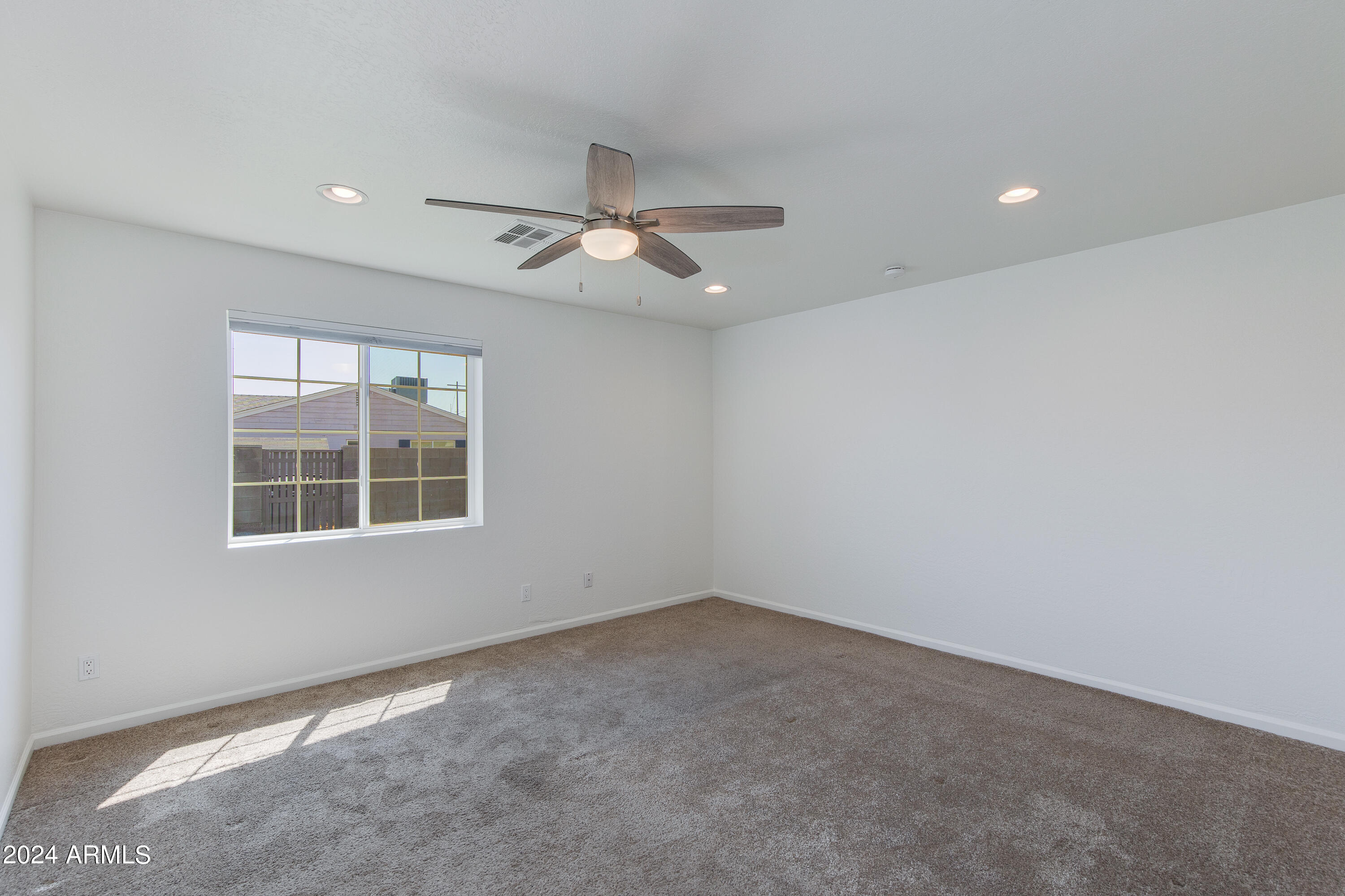 821 E CAVALIER Drive