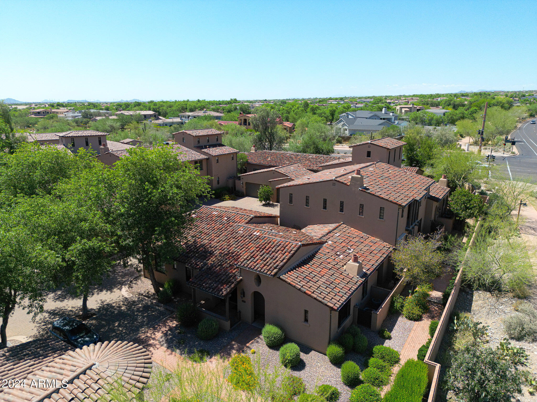 18650 N THOMPSON PEAK Parkway, 1040