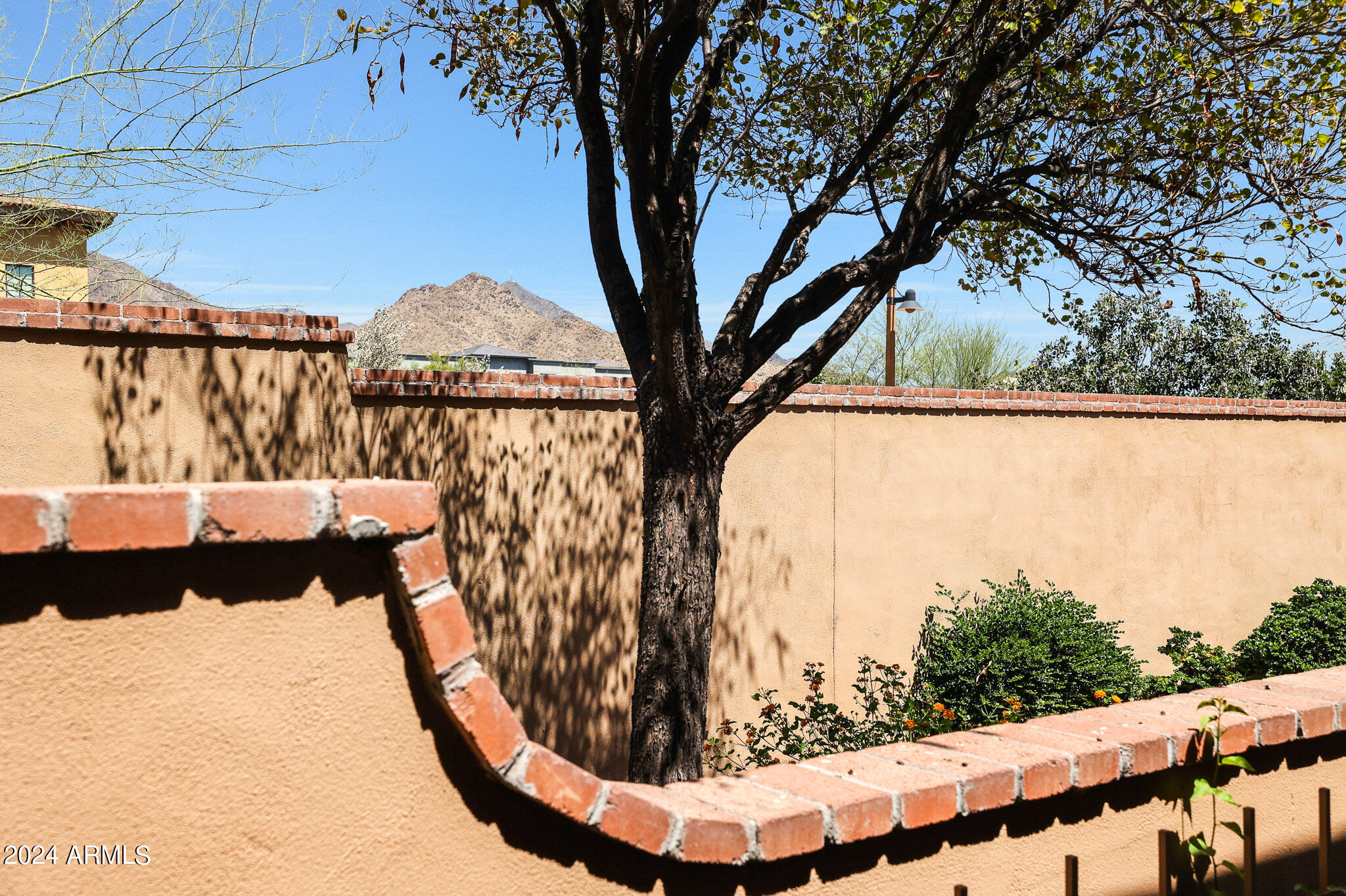18650 N THOMPSON PEAK Parkway, 1040