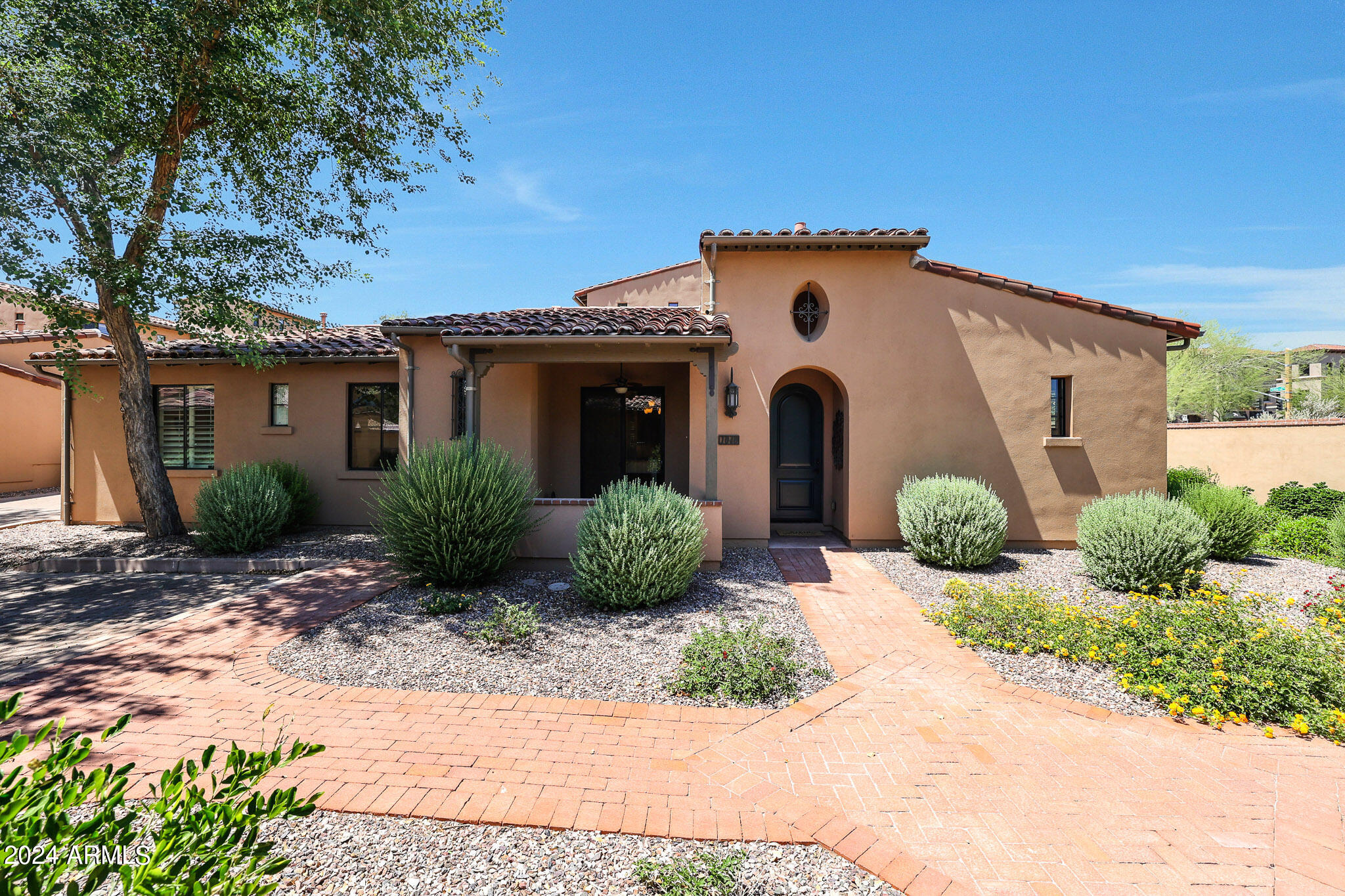 18650 N THOMPSON PEAK Parkway, 1040