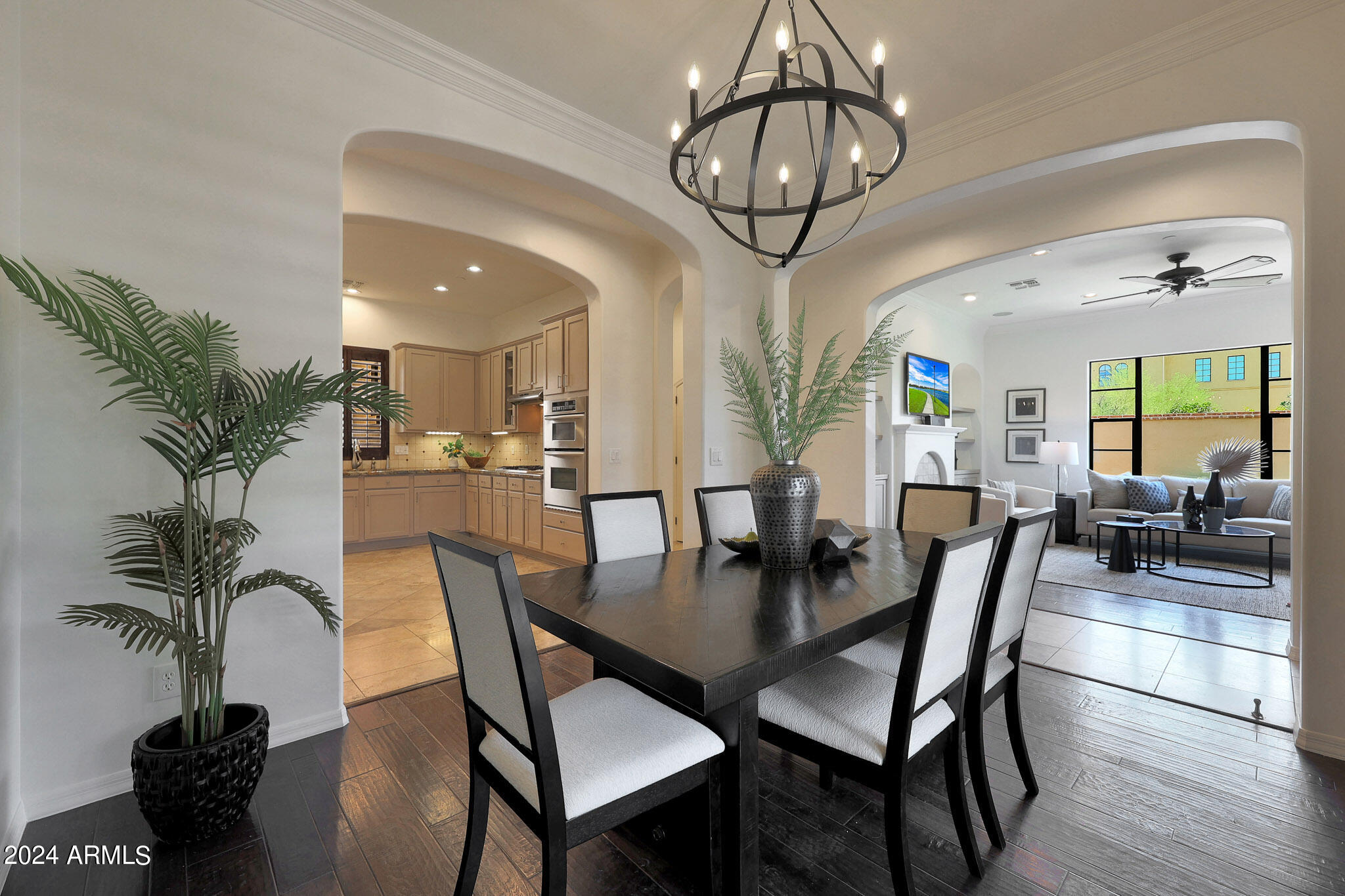 18650 N THOMPSON PEAK Parkway, 1040
