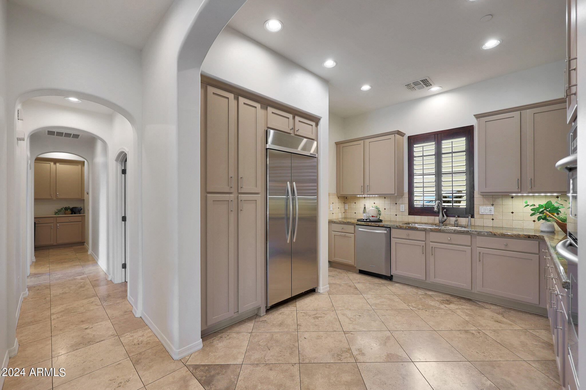 18650 N THOMPSON PEAK Parkway, 1040