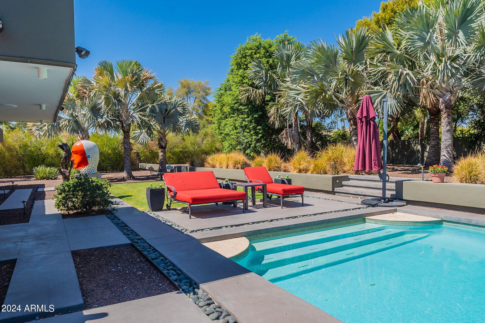 4900 E MOUNTAIN VIEW Road