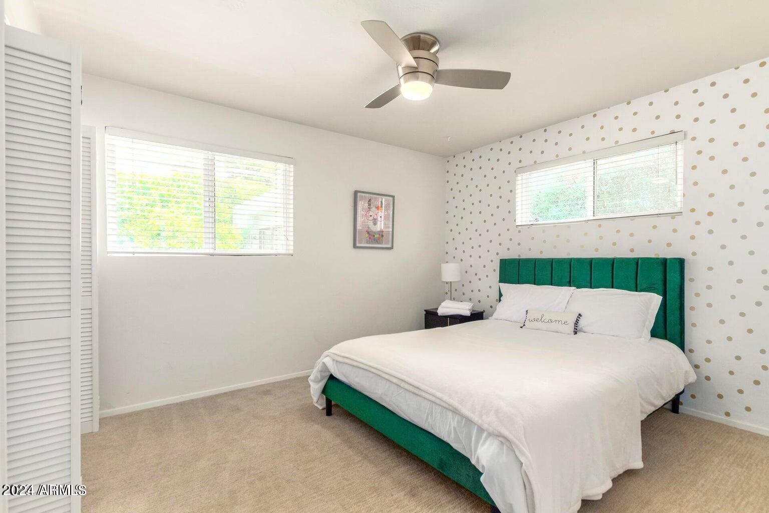 4717 N 33RD Place
