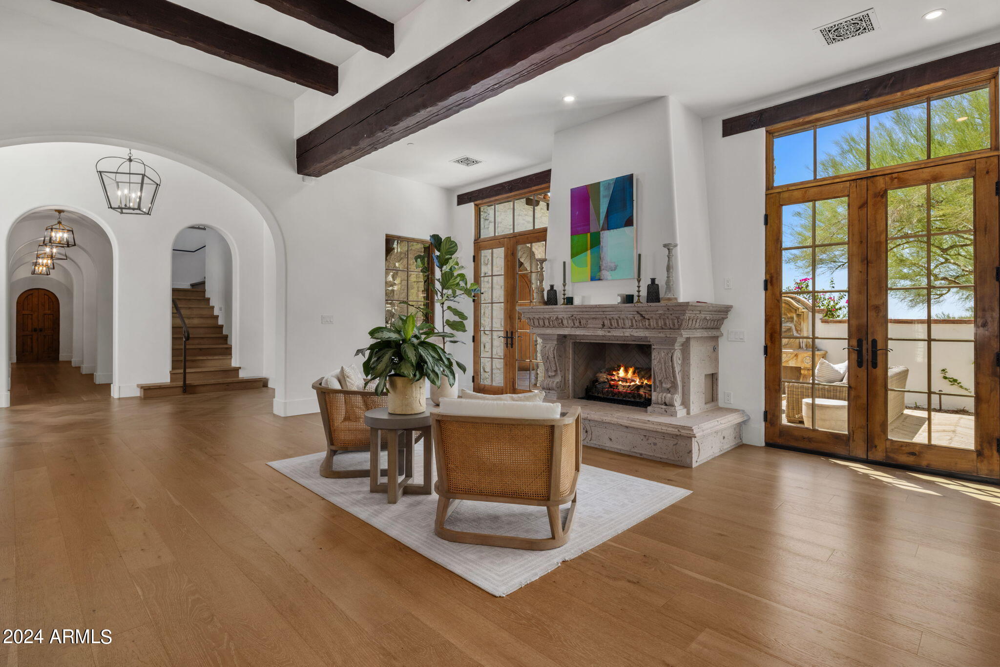 5201 N Saddle Rock Drive