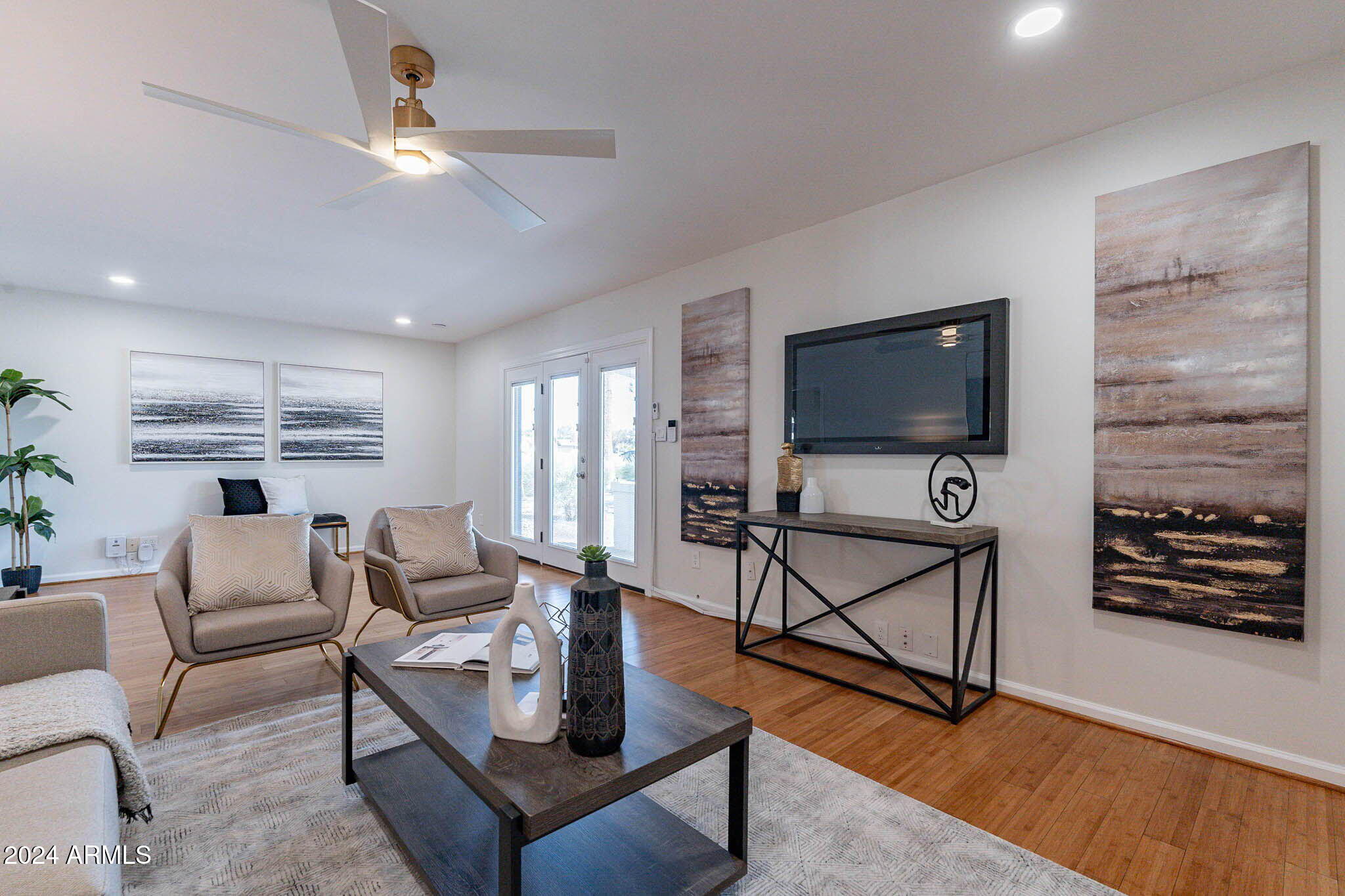 8250 E RANCHO VISTA Drive