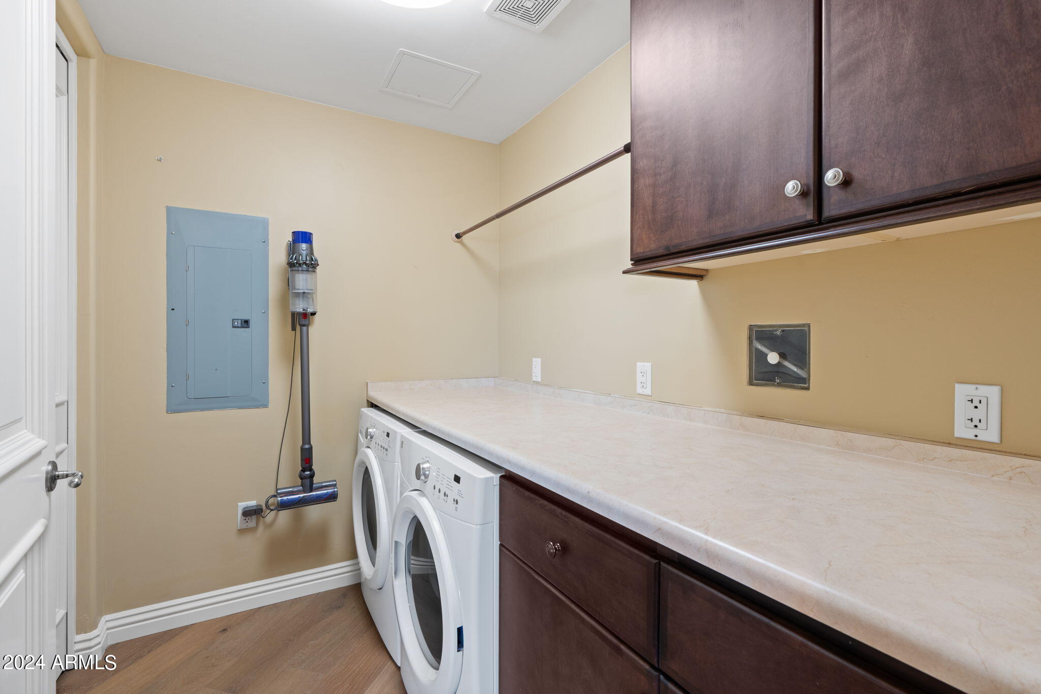 7175 E CAMELBACK Road 607