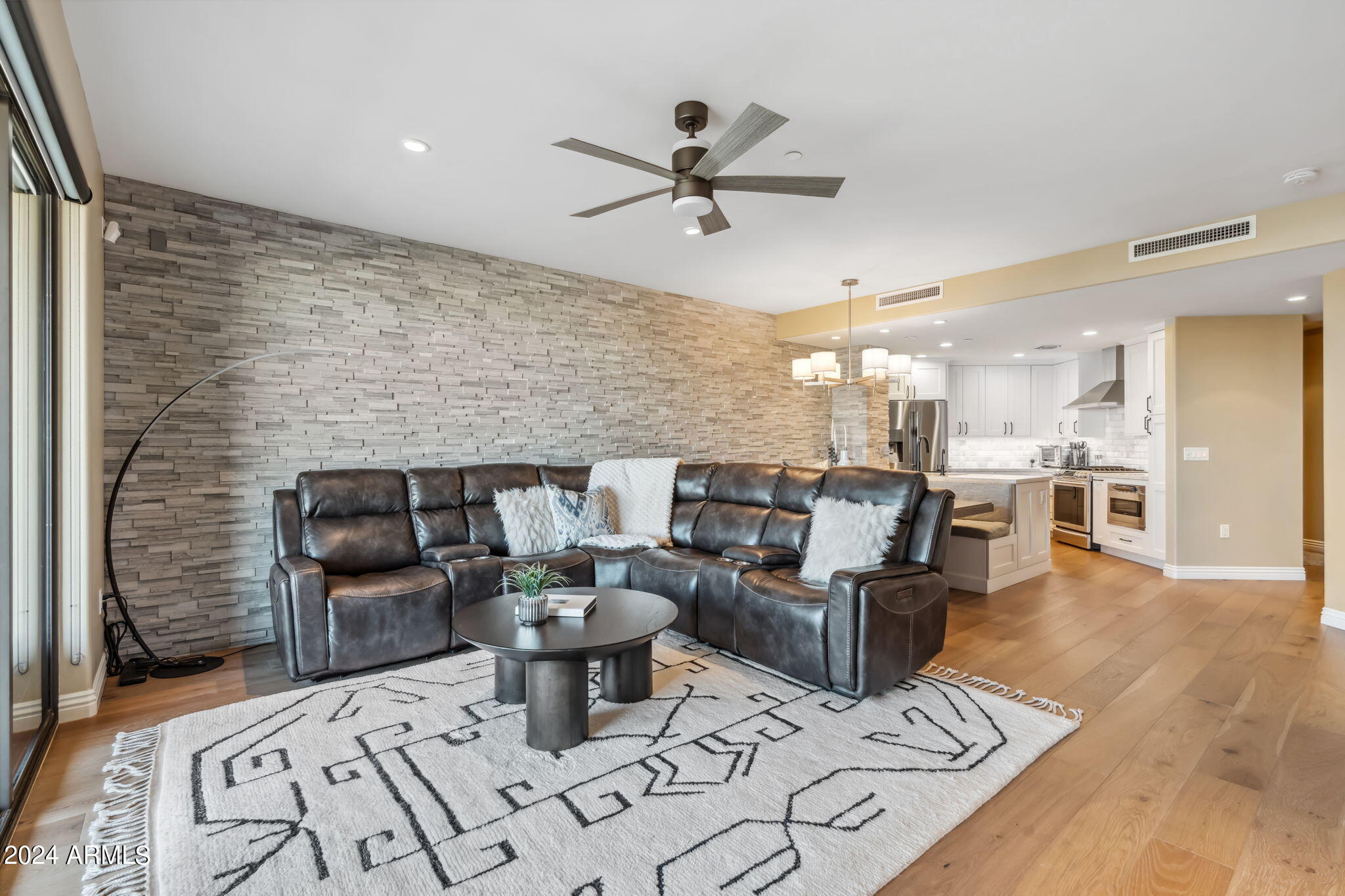 7175 E CAMELBACK Road 607