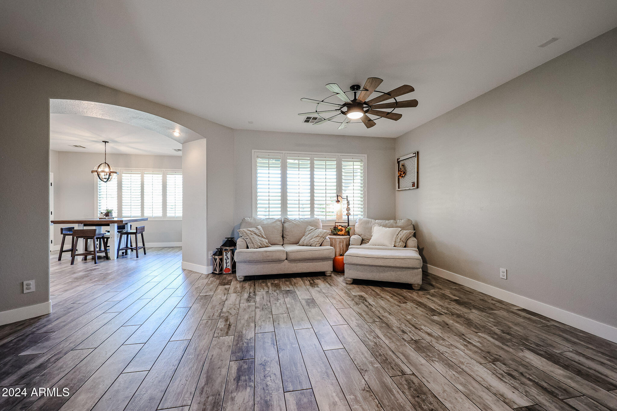 18986 E Kingbird Drive