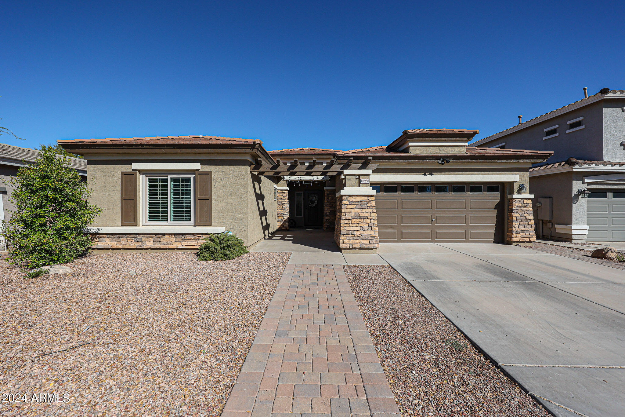 18986 E Kingbird Drive