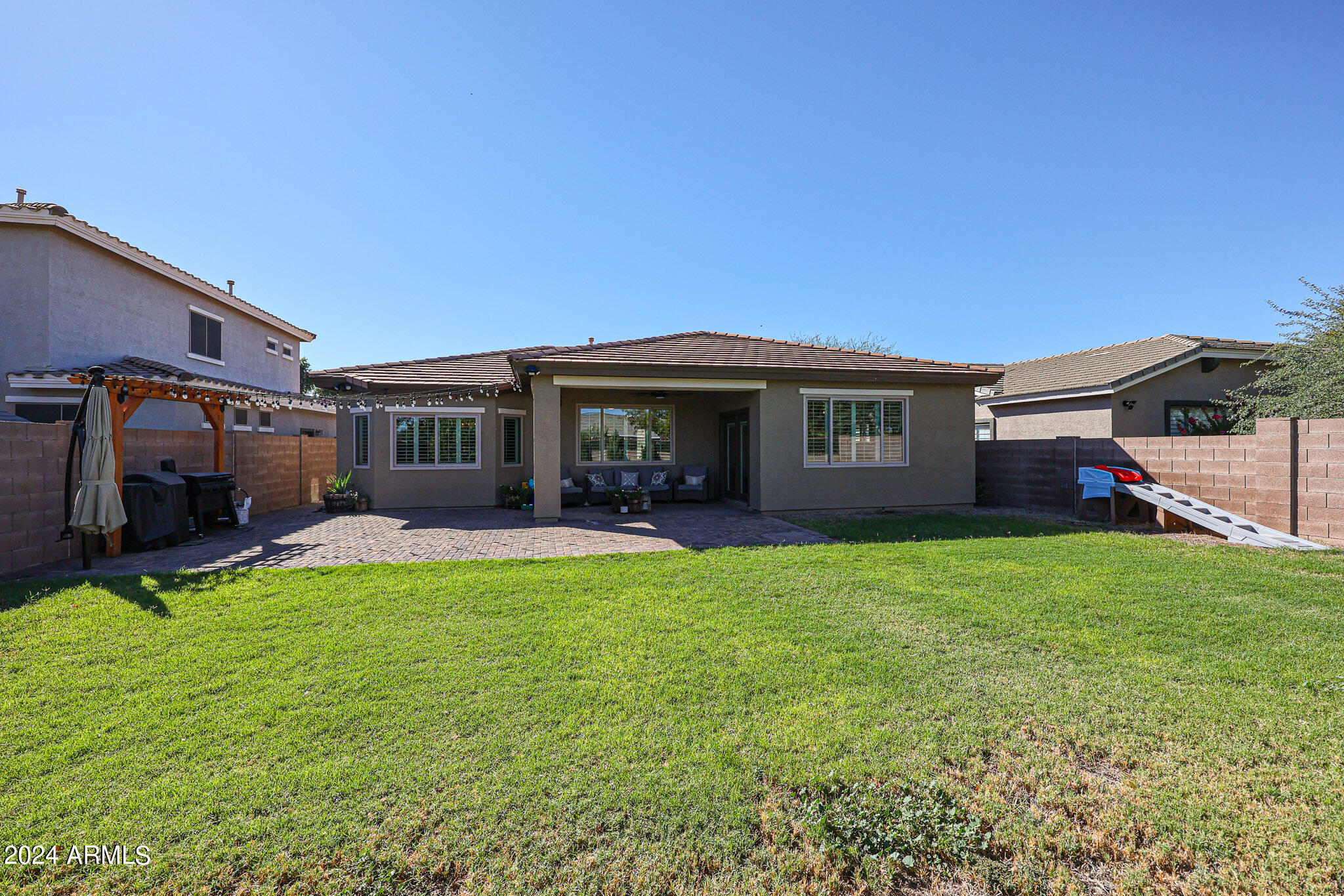 18986 E Kingbird Drive