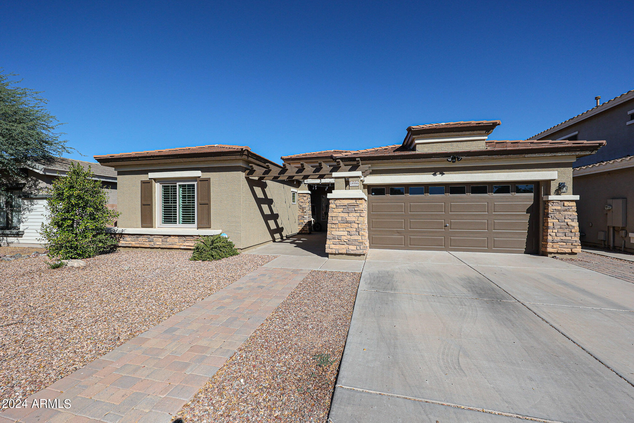 18986 E Kingbird Drive