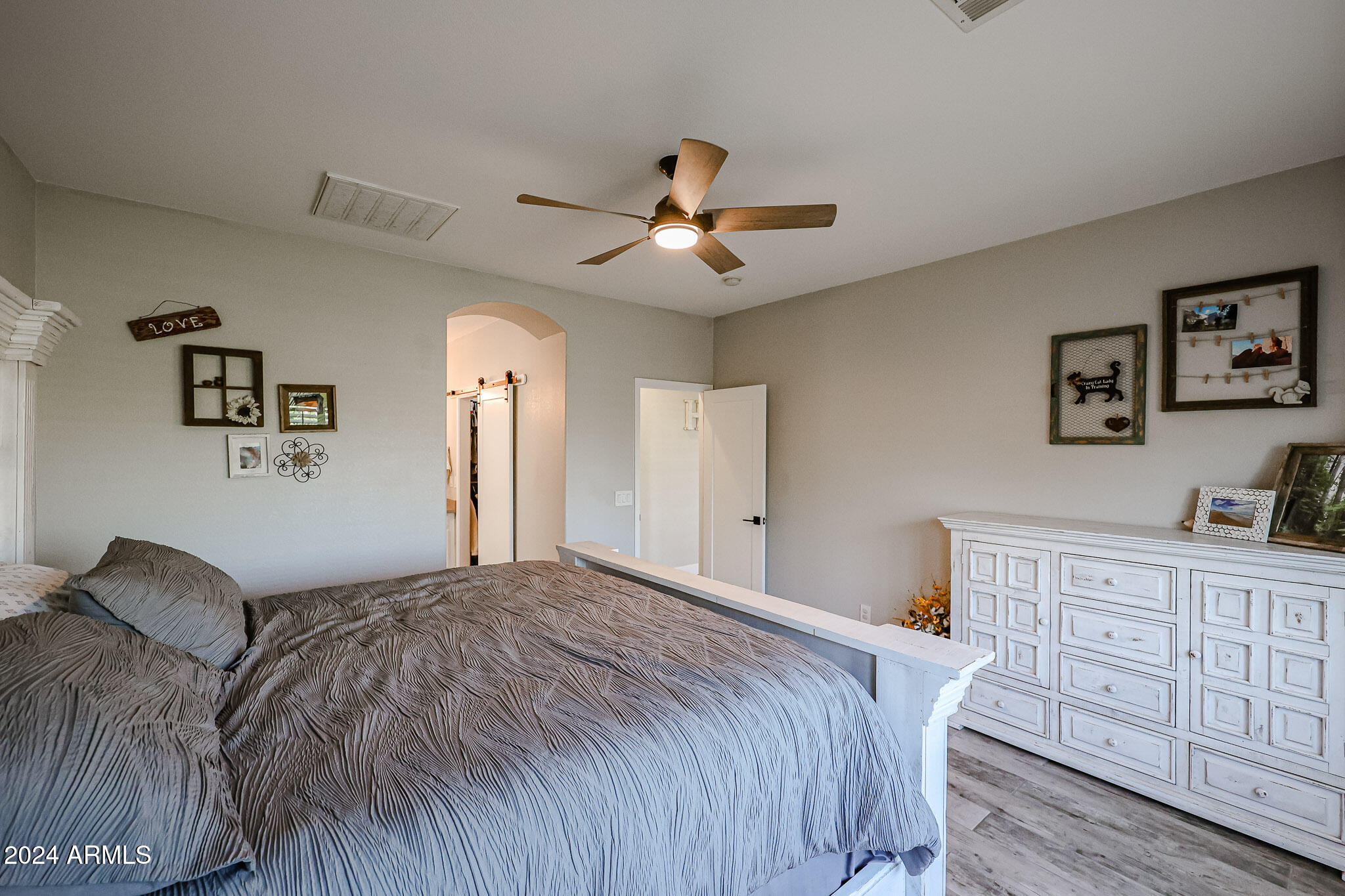 18986 E Kingbird Drive