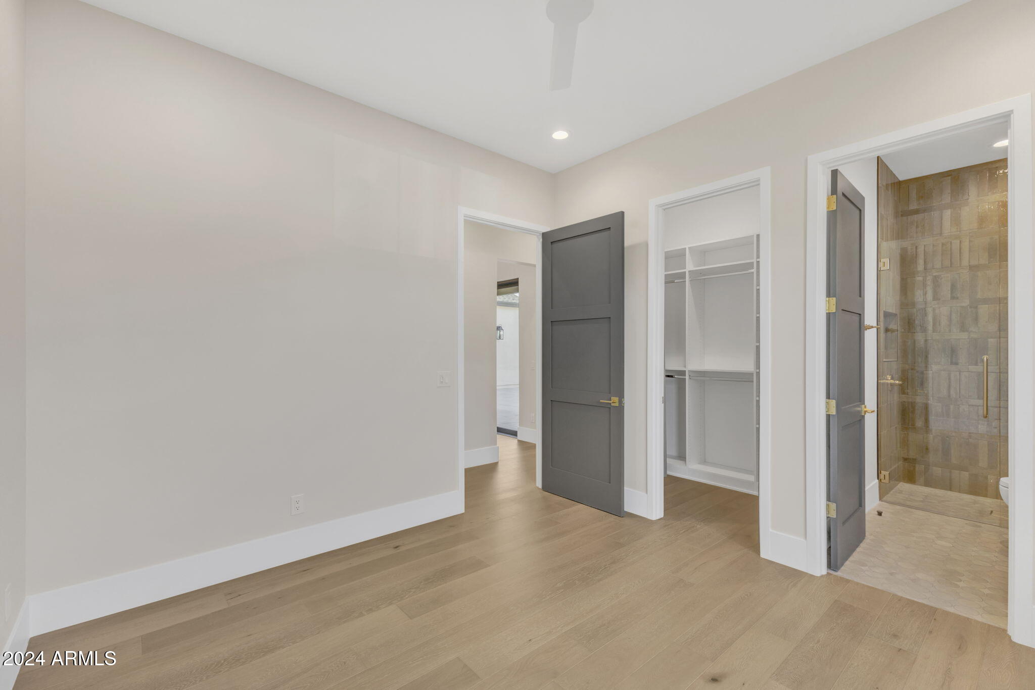4132 N 44TH Place