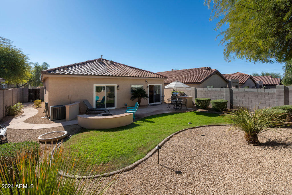 5028 E ROY ROGERS Road