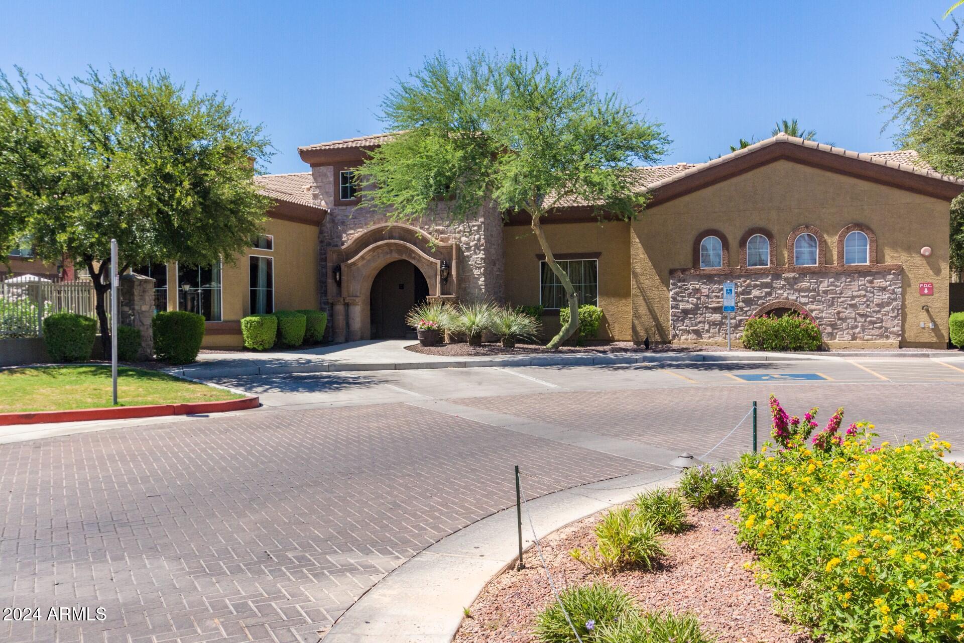 1920 E BELL Road, 1026