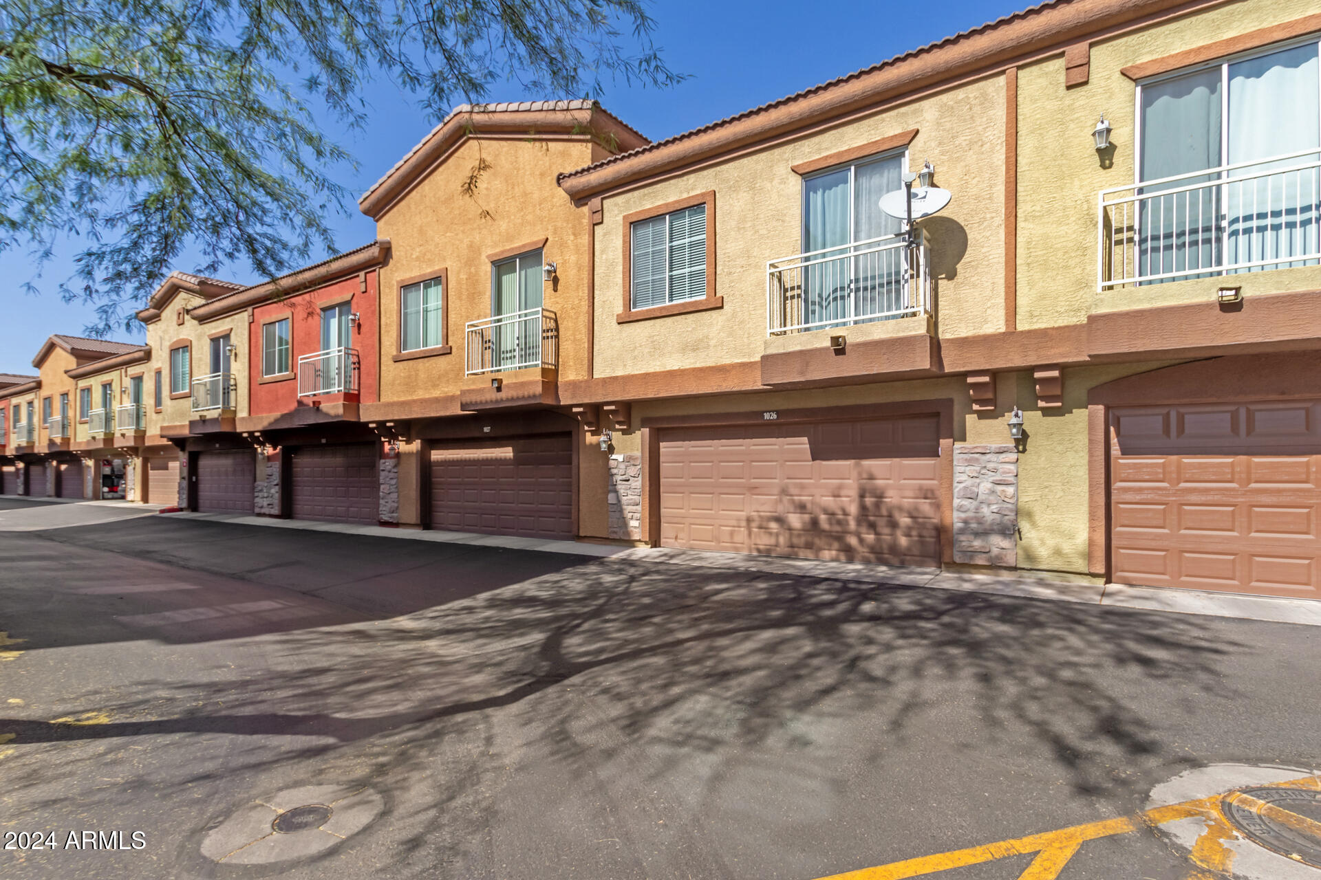 1920 E BELL Road, 1026