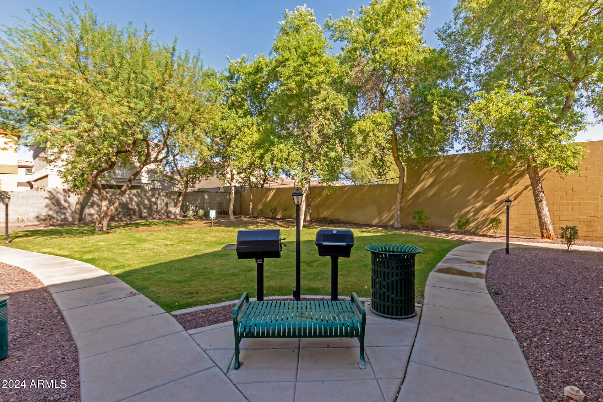 1920 E BELL Road, 1026