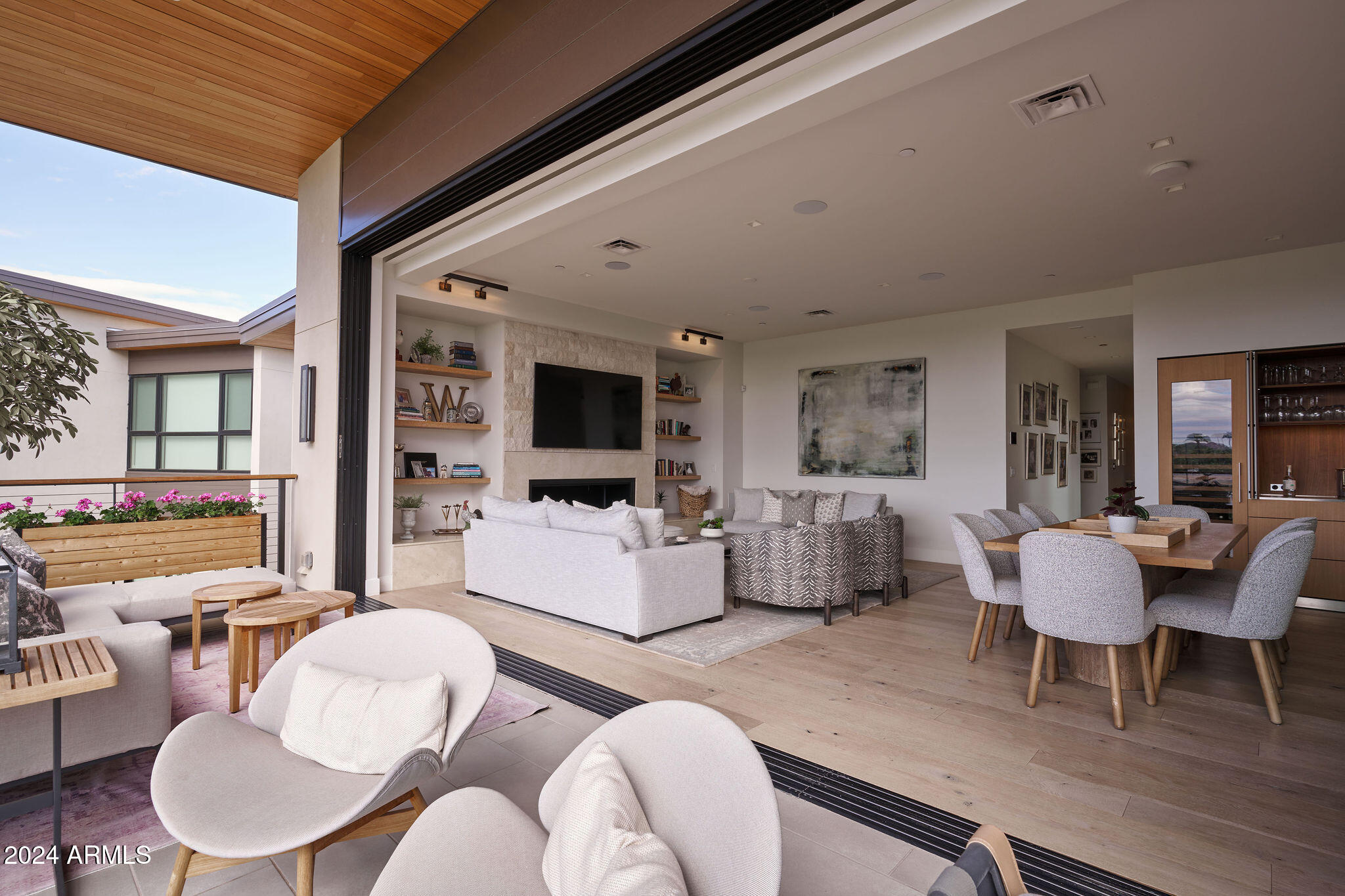 6321 E PHOENICIAN Boulevard 14