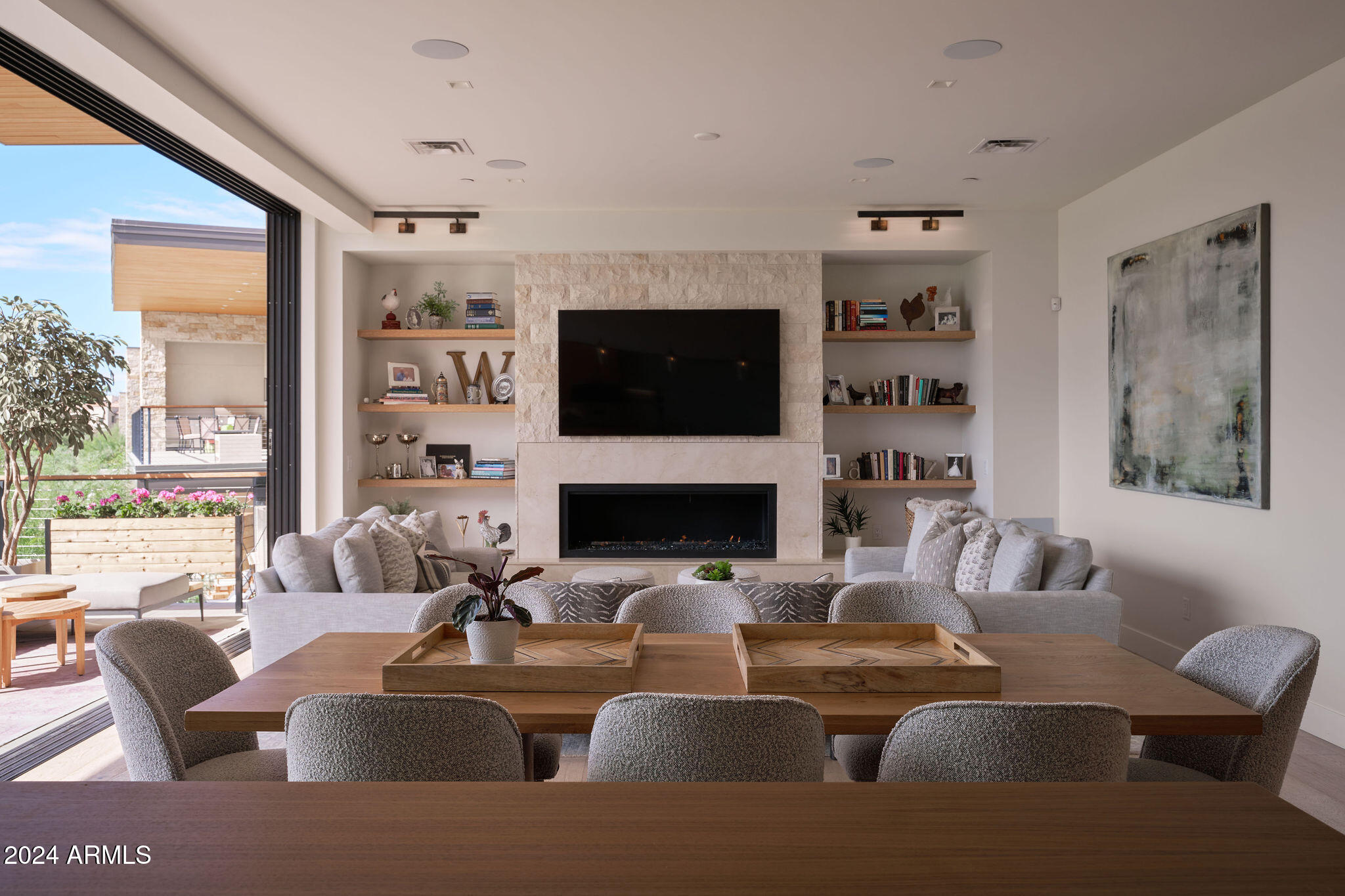 6321 E PHOENICIAN Boulevard 14