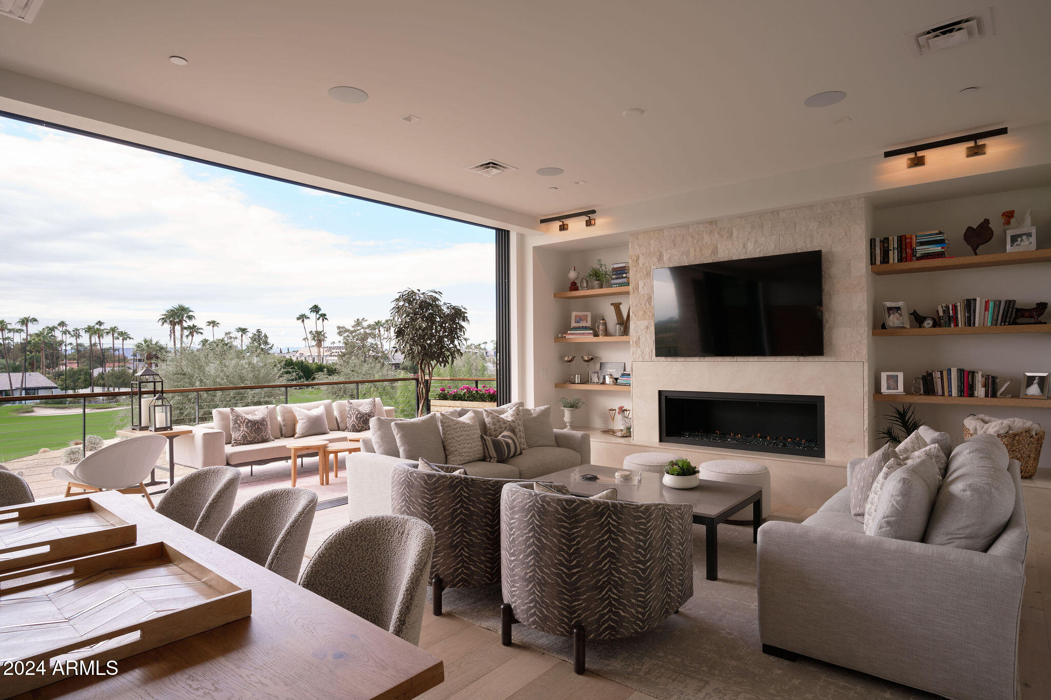6321 E PHOENICIAN Boulevard 14
