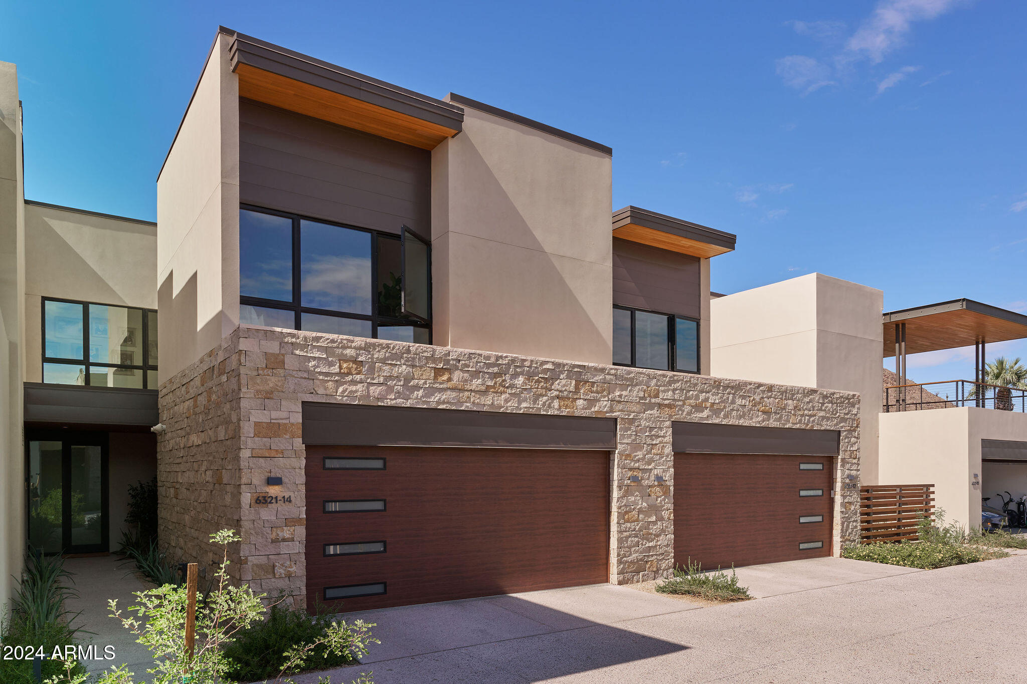 6321 E PHOENICIAN Boulevard 14