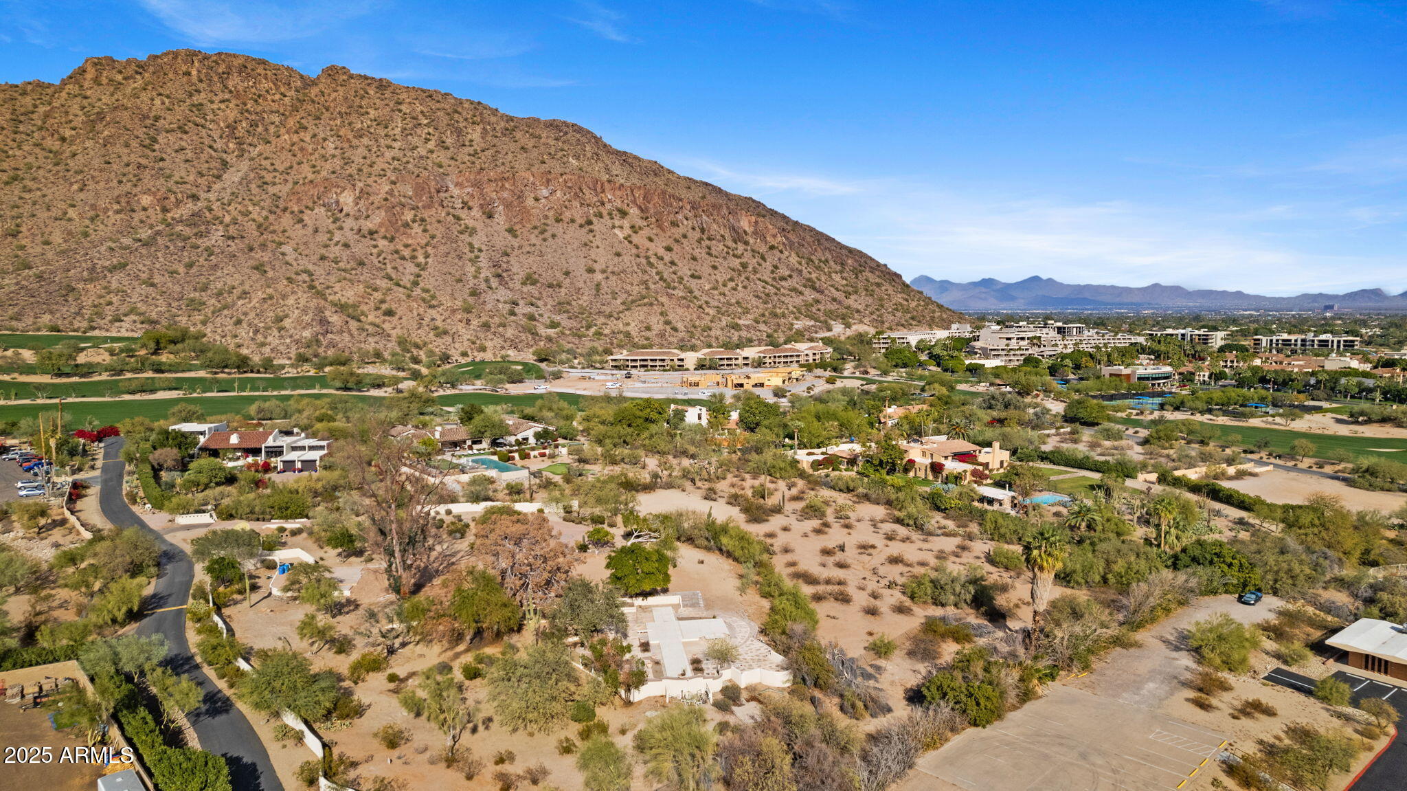 5923 E HELEN #2 Avenue -