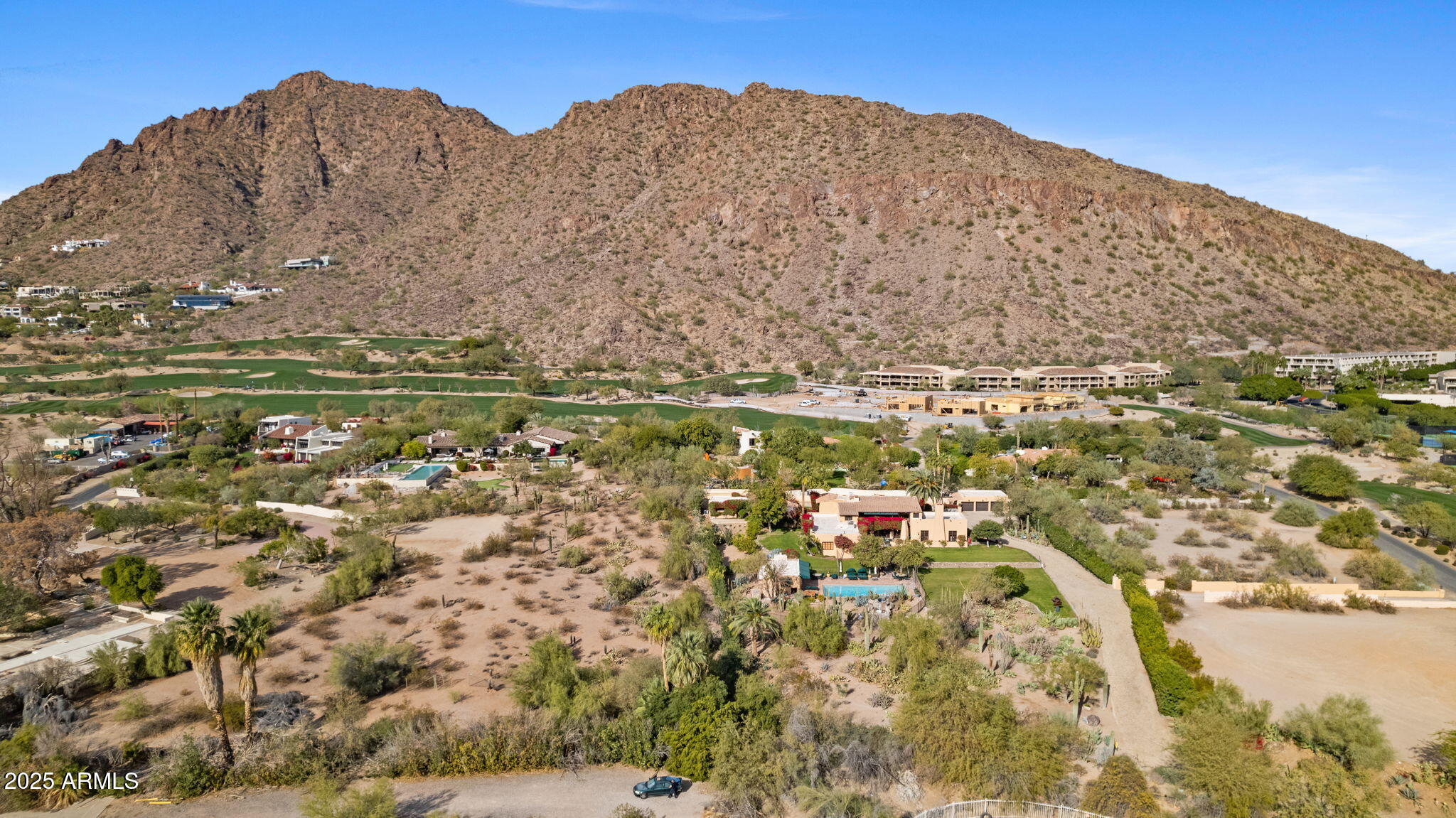 5923 E HELEN #2 Avenue -