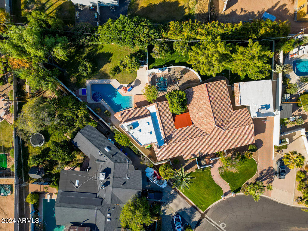 3428 N 53RD Street